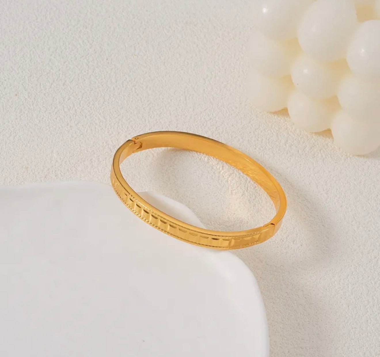 Everyday Gold Luxe bangle✨18k gold plated stainless steel