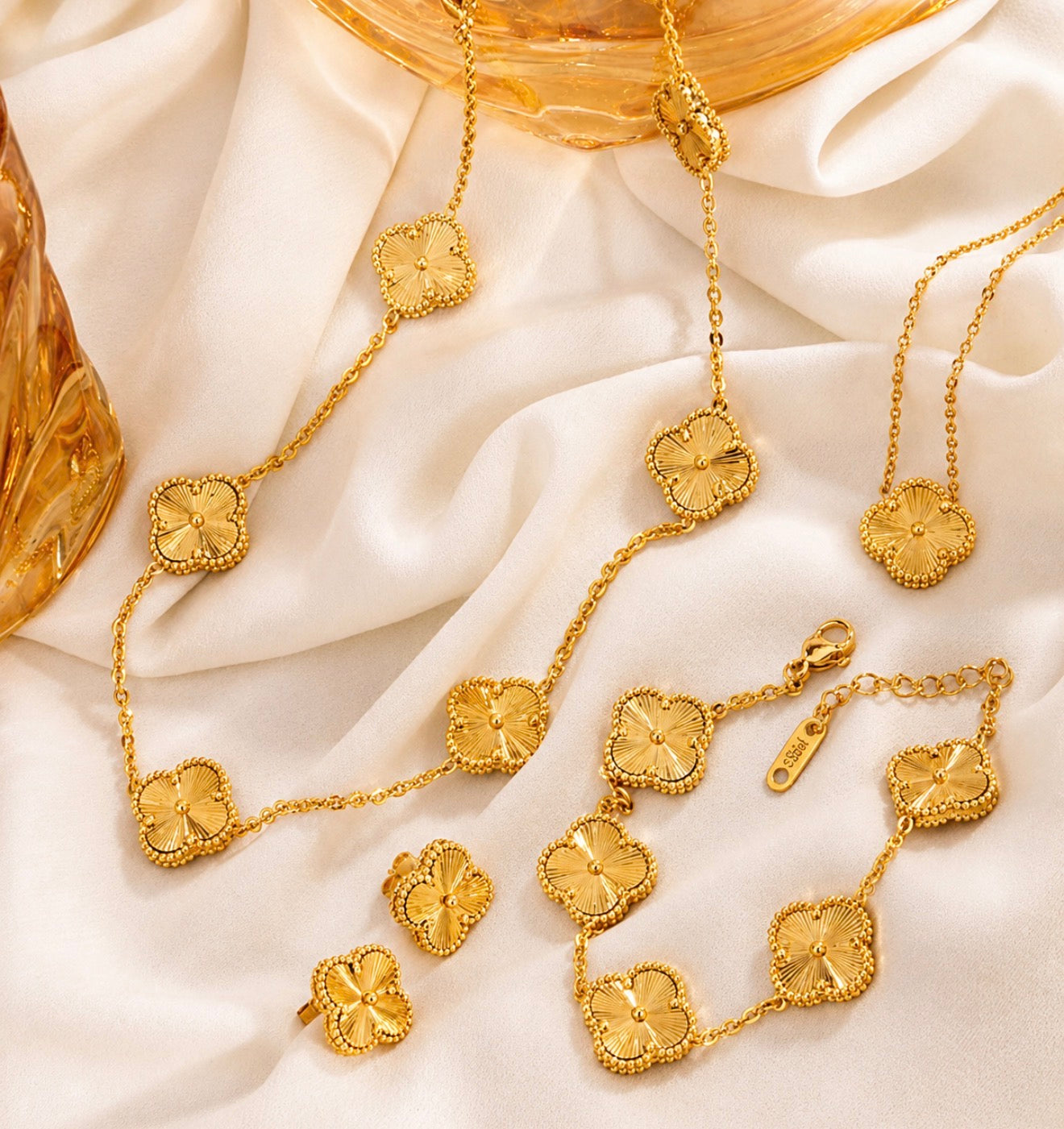 Van Cleef Gold Clover Jewelry Set ✨18k gold plated 316L stainless steel