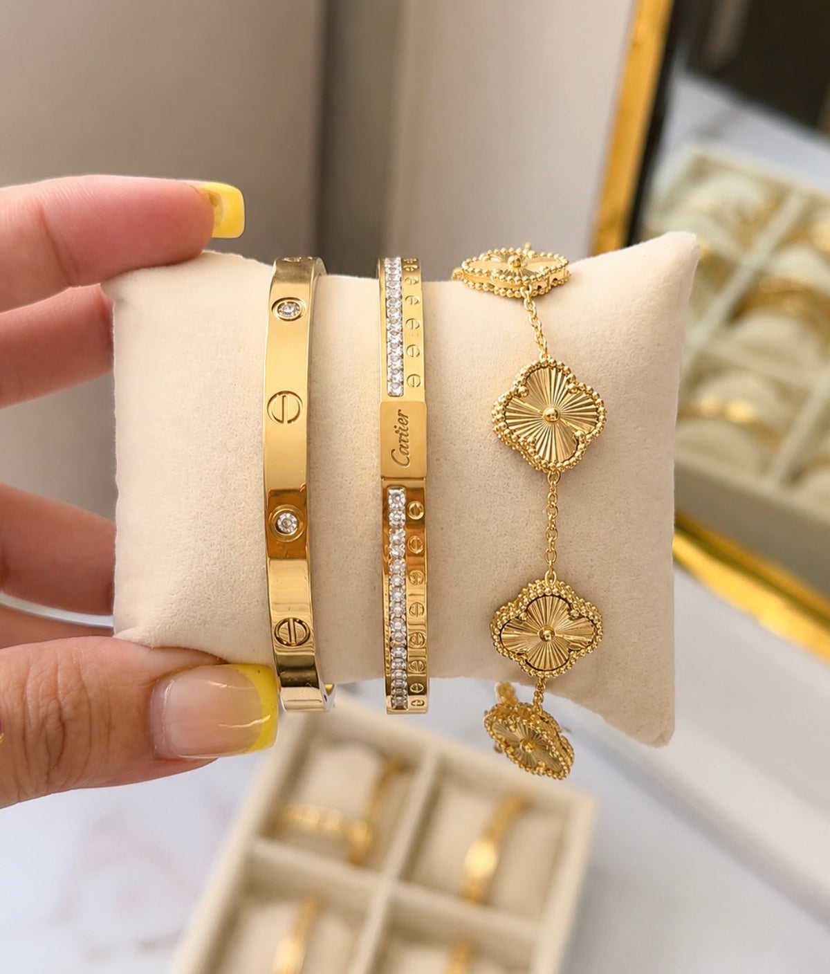 Cartier & Van Cleef Gold Bracelet Trio ✨316L stainless premium quality