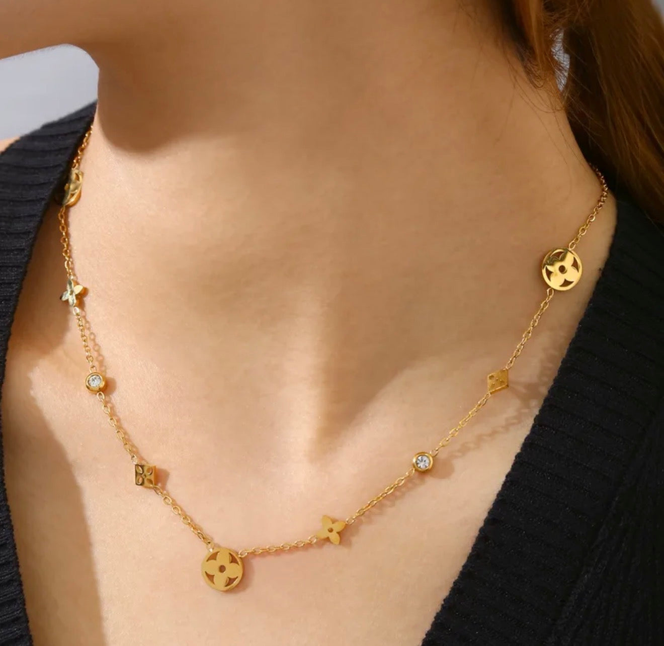 Lv style luxurious set 18k gold plated stainless steel
