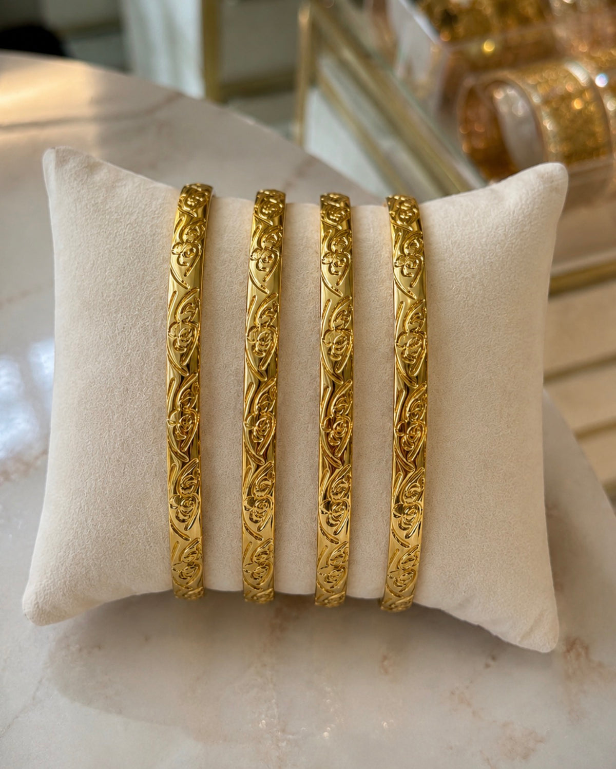 Classic Floral Gold Bangles ✨18k gold plated stainless (four)