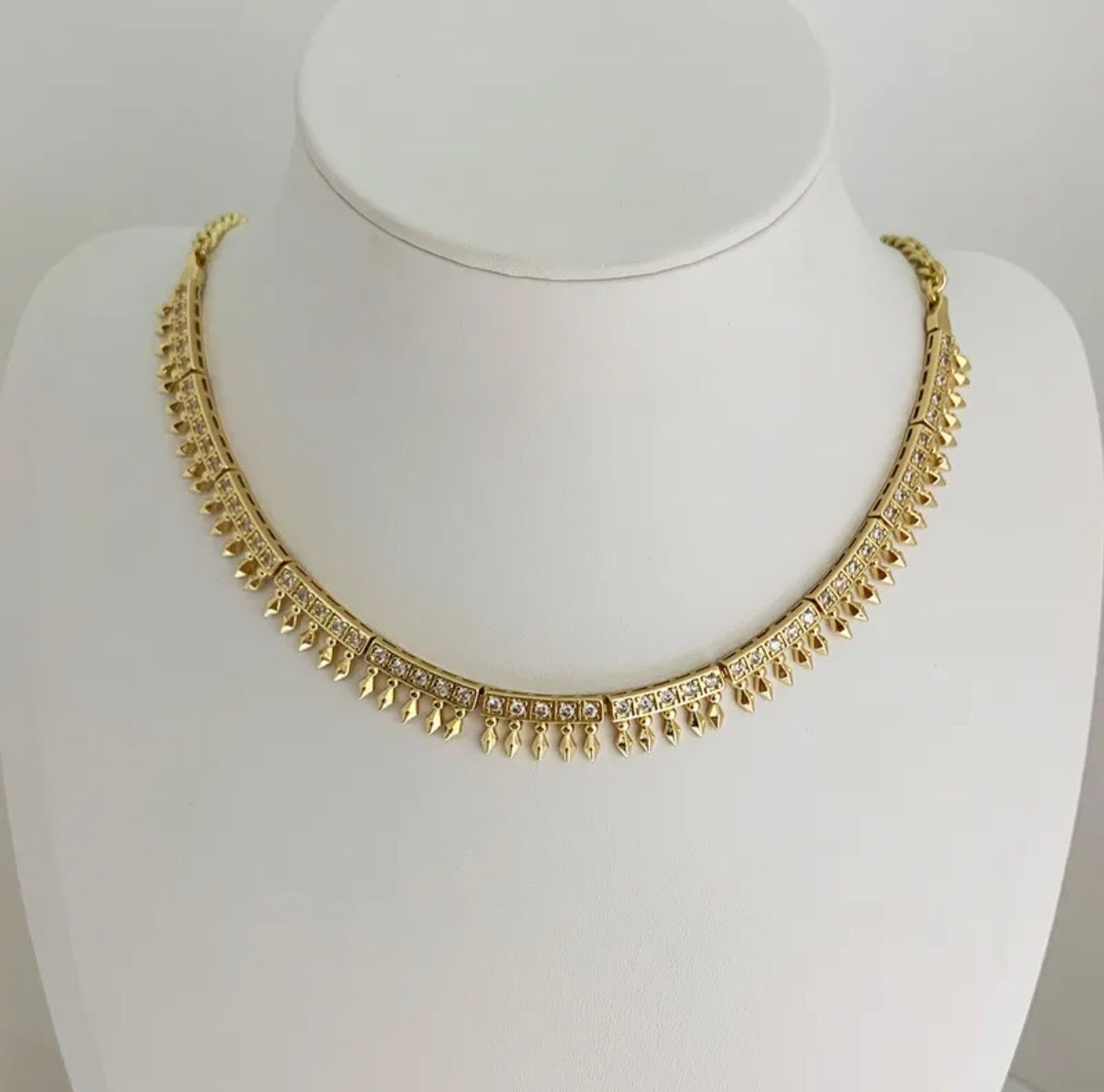 Elegant shine argyle 24k gold plated necklace