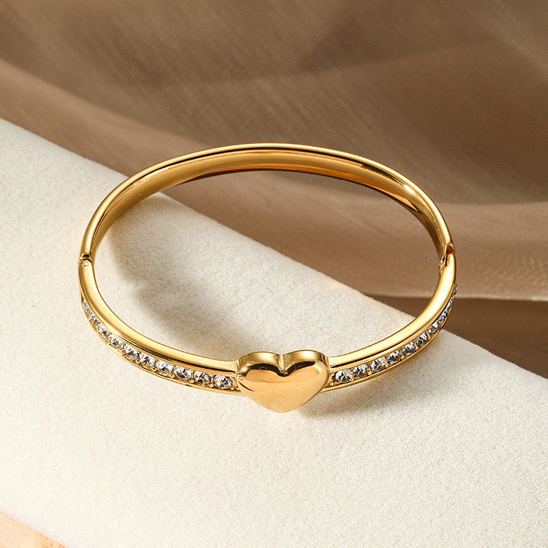 Golden Heart Glow