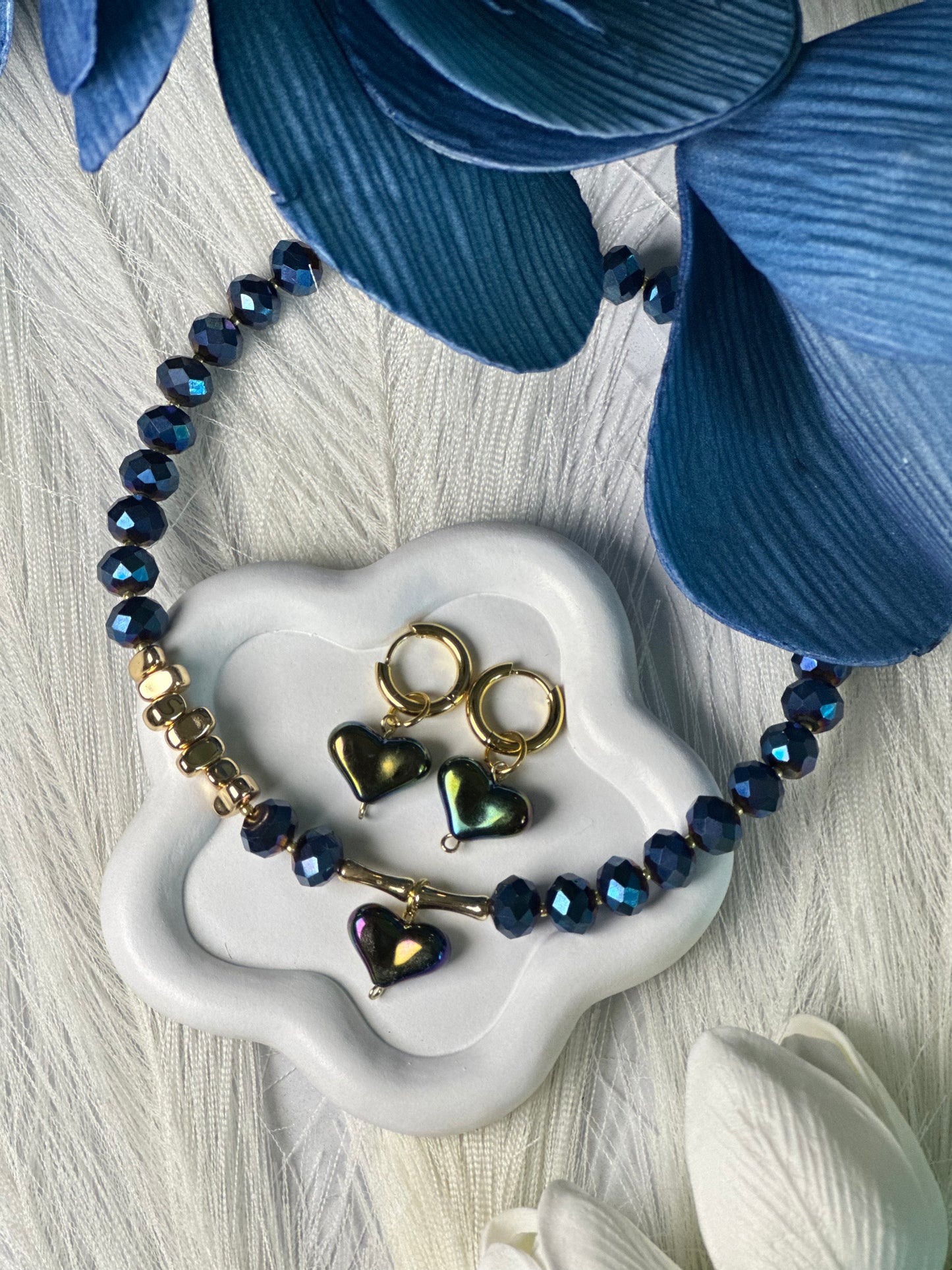 Midnight Heart Jewelry Set with Deep Blue Crystals"