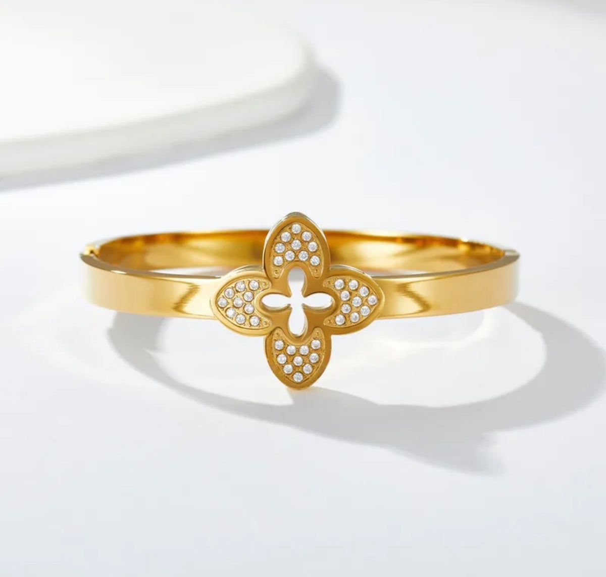 Crystal Clover Gold Bangle ✨316L stainless steel 18k gold plated