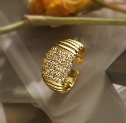 Shimmer Luxe Adjustable Ring 18k gold plated