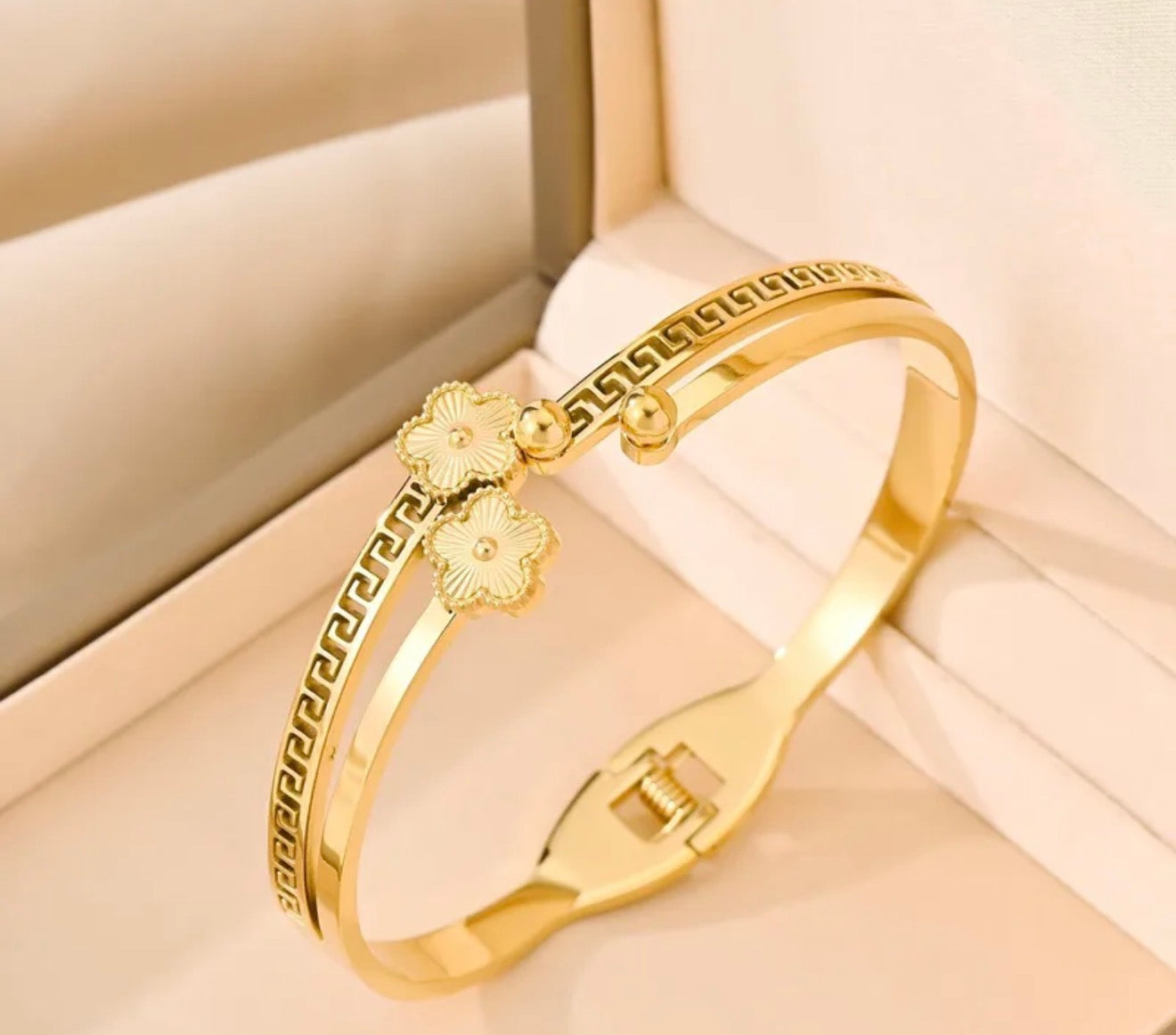 Luxury Floral Cuff Bracelet | Premium Gold Plated stainless