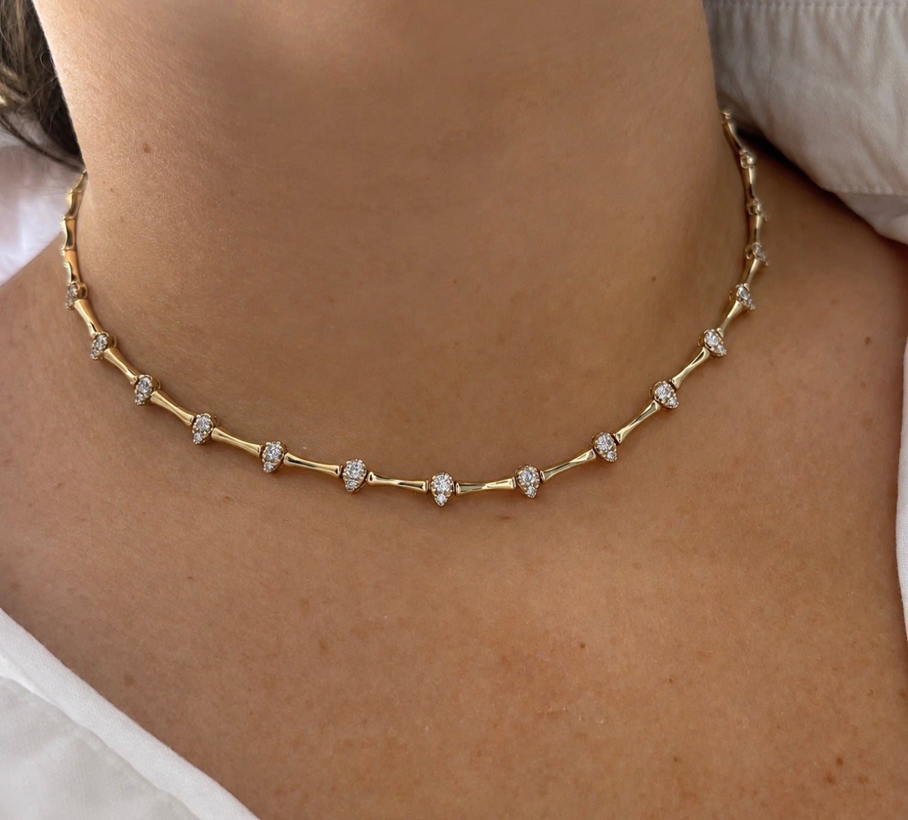 Pear-Shaped CZ Gold Necklace ✨316L stainless steel 18k gold plated in perium quality