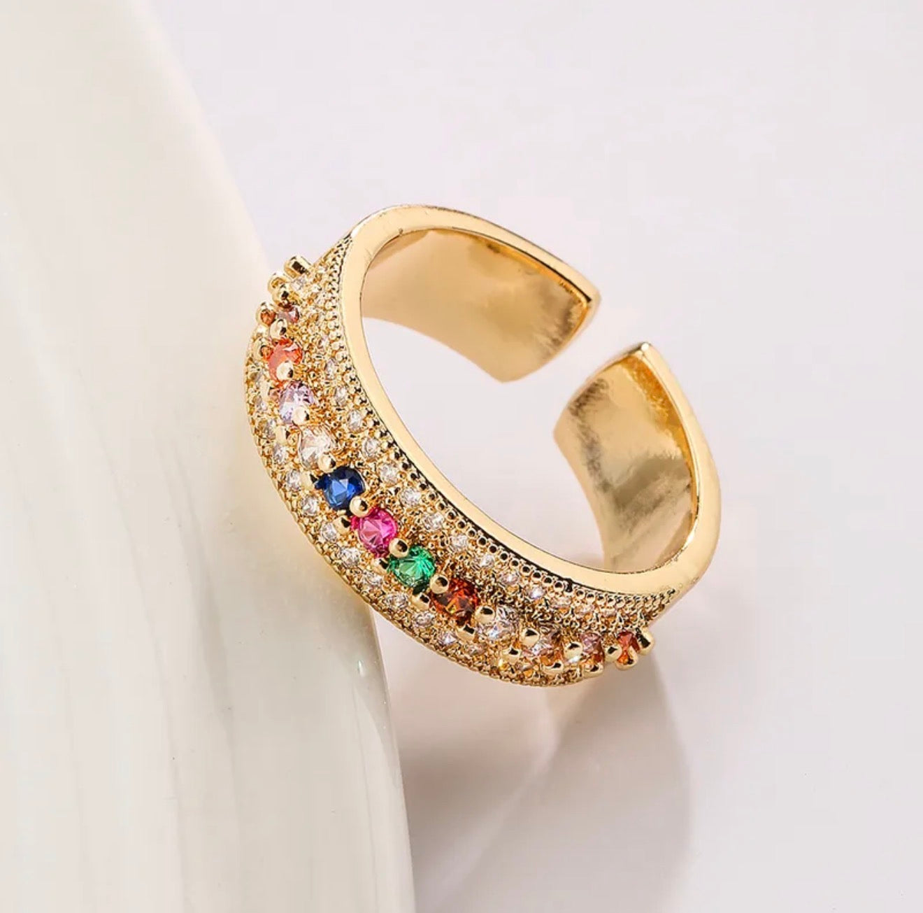 Multicolor Sparkle Statement Ring 18k gold plated stainless steel