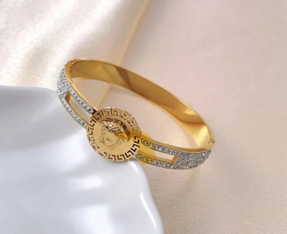 Luxurious Versace 304 stainless steel 18k gold plated bracelet