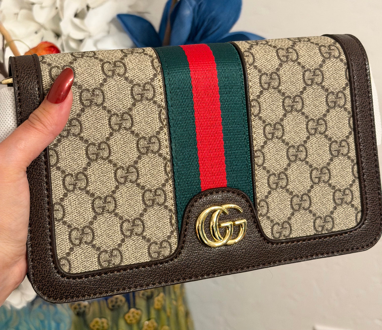 Gucci bag with sling and style as clutch– Luxury Finish – Trendy Style