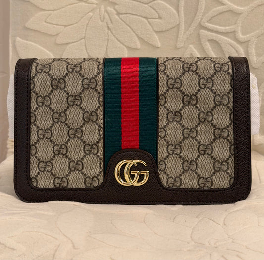 Gucci bag with sling and style as clutch– Luxury Finish – Trendy Style