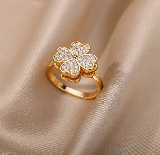 Elegant white stone flower ring 304 stainless steel 18k gold plated