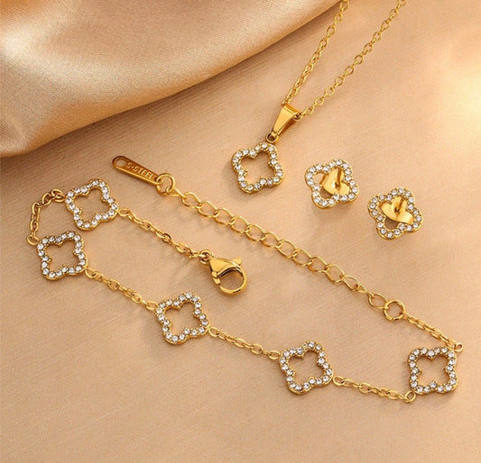 Elegant looking super gorgeous golden set 18k gold plated stay