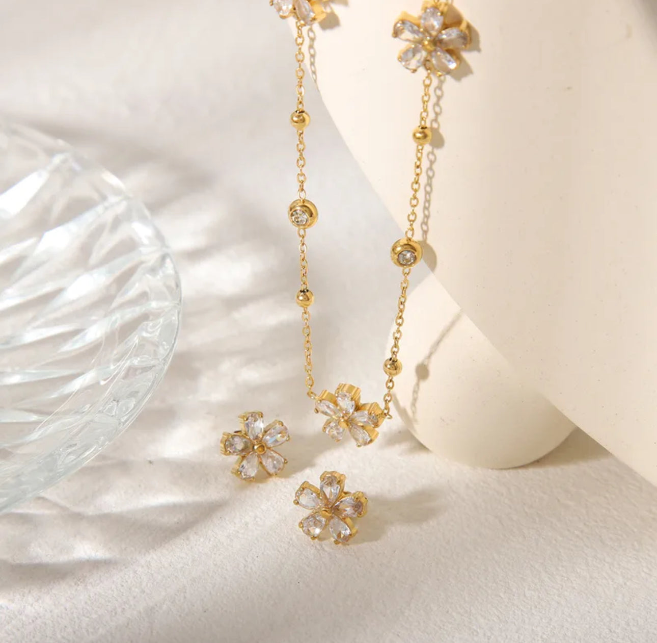 Pretty stone flower set earrings with necklace 304 stainless steel 18k gold plated