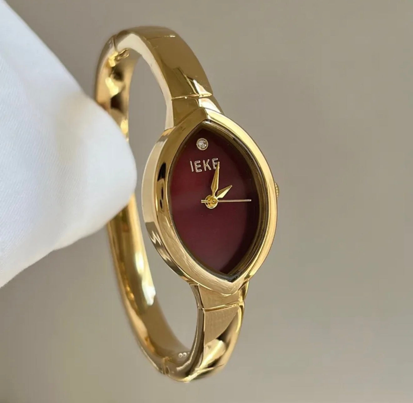 Marquise Burgundy Gold Watch ✨premium quality stainless waterproof