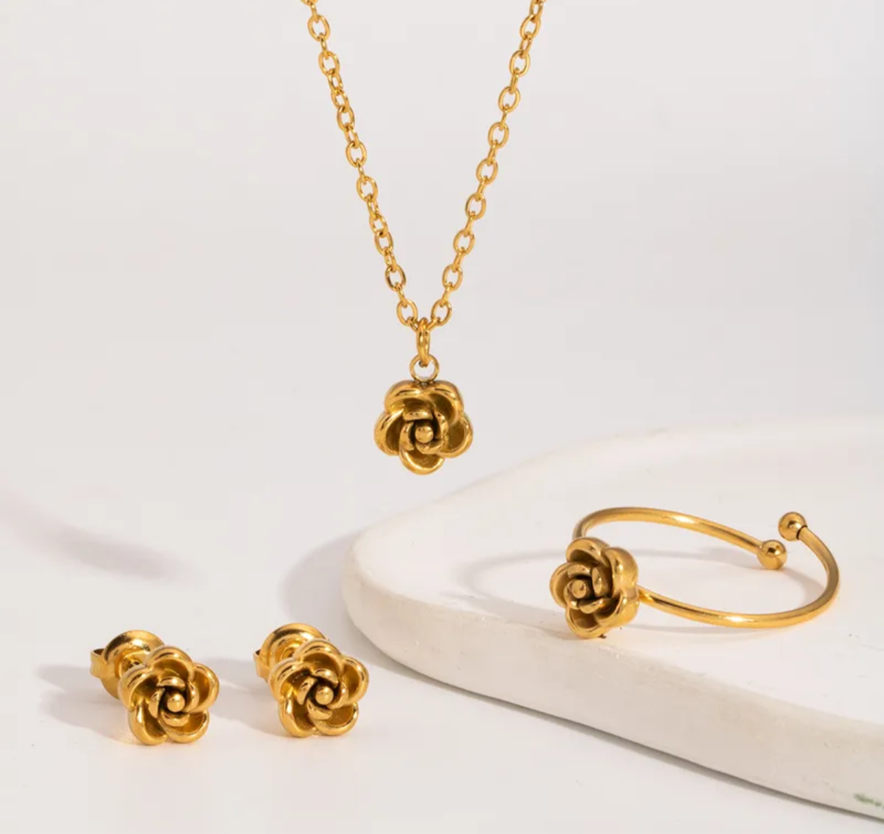 Pvd coated real gold rose set 18k gold plated