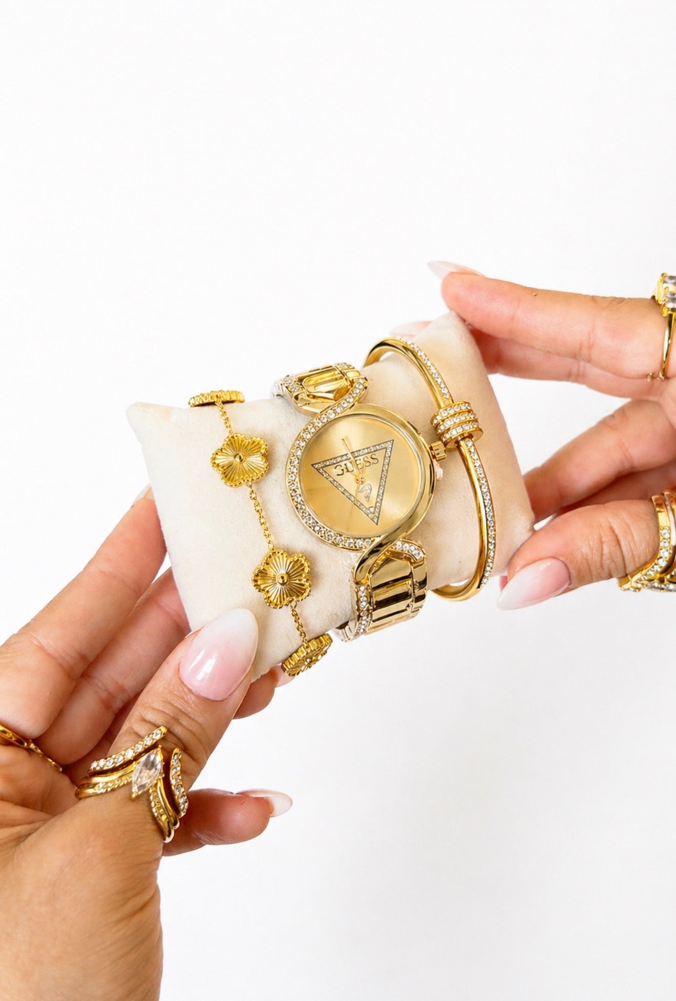 Guess gold luxurious combo in perium quality stainless with 18k gold plated bracelets for