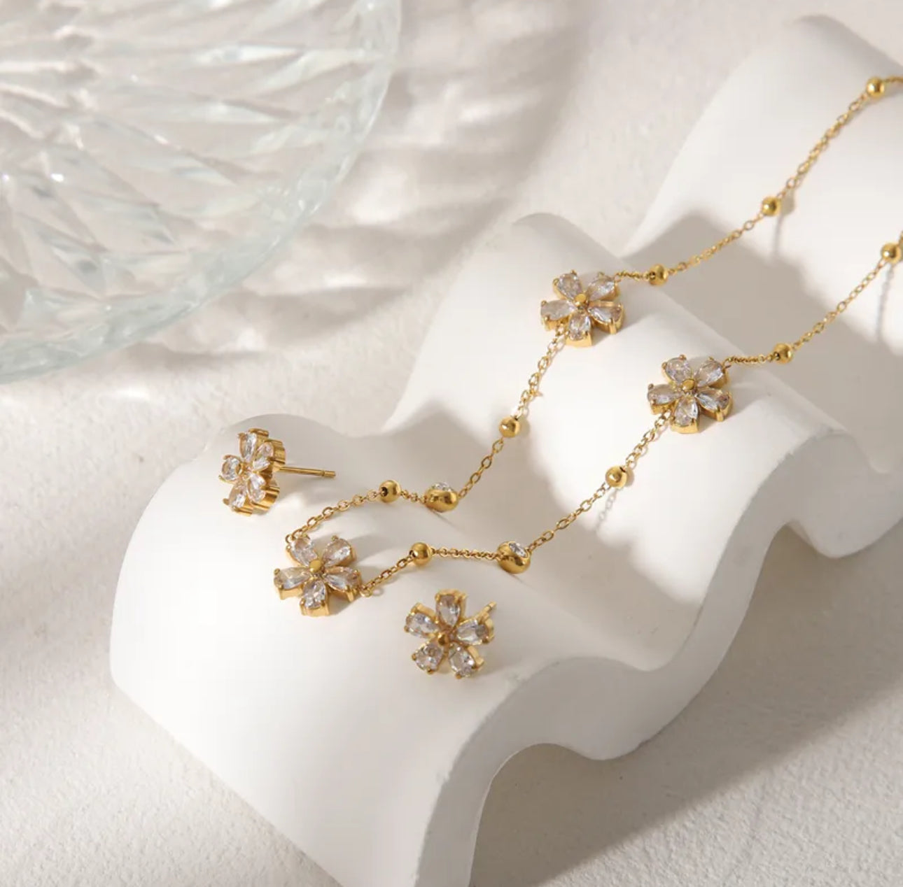 Pretty stone flower set earrings with necklace 304 stainless steel 18k gold plated