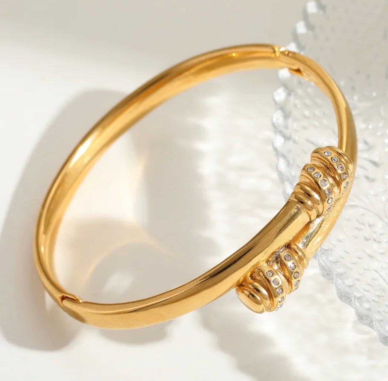 Golden Regal Twist Bang 18k gold plated stainless