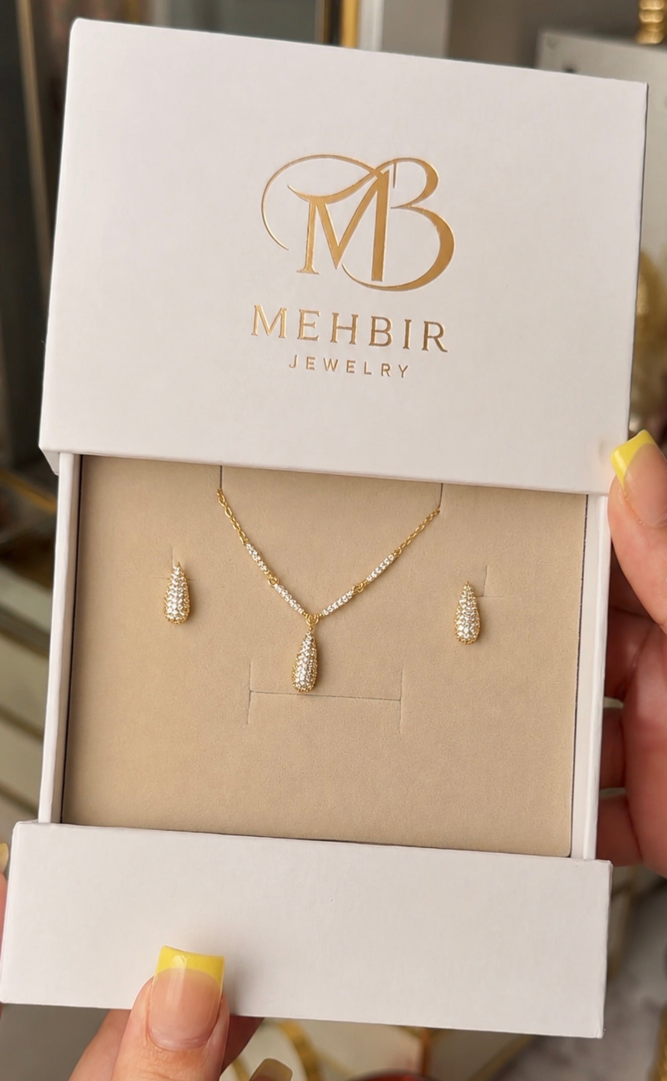 Diamond Drop Set ✨18k gold plated stainless