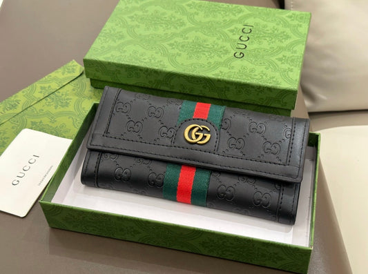 Gucci black monogram leather wallet in perium quality