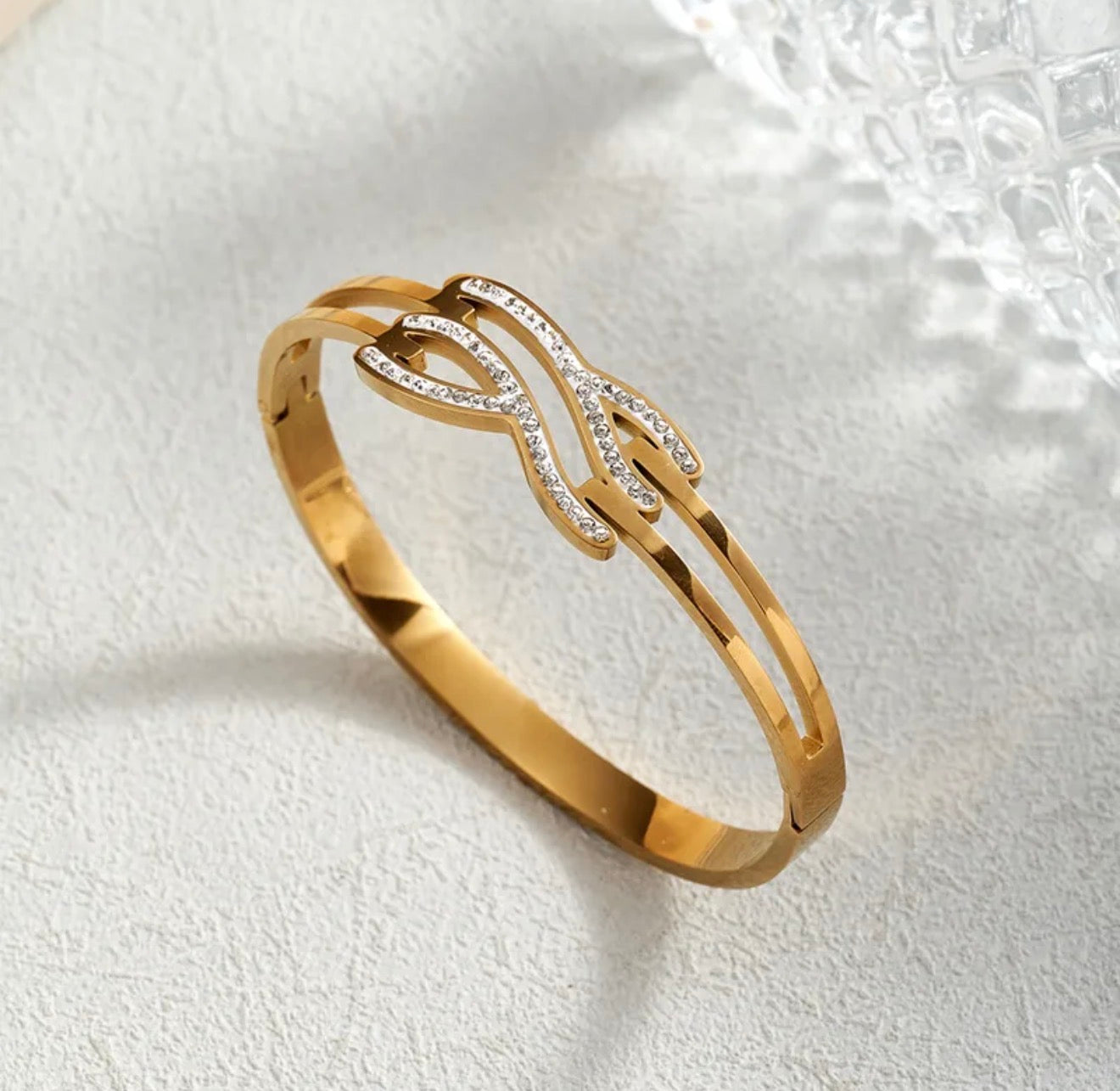 Aura Curve Gold bracelet 18k gold plated stainless steel