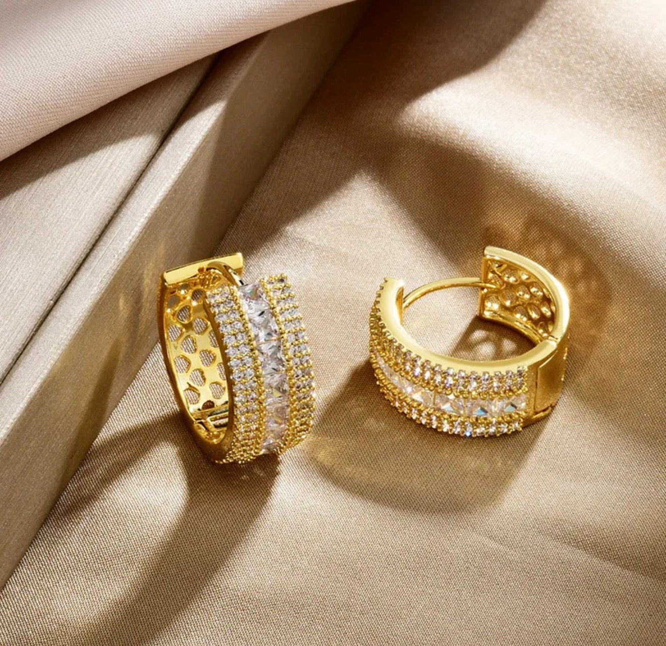 Everyday Glam Hoops 18k gold plated stainless