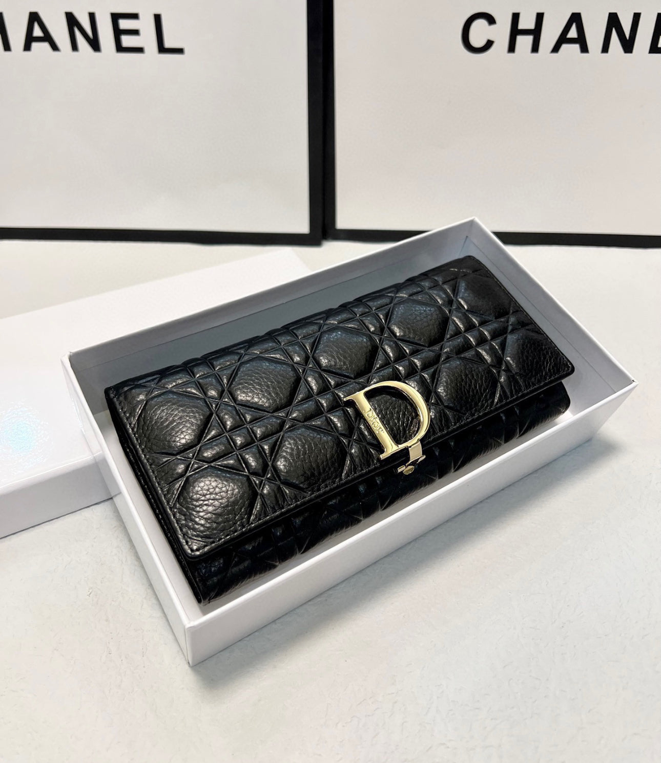 Dior black wallet with premium leather finish