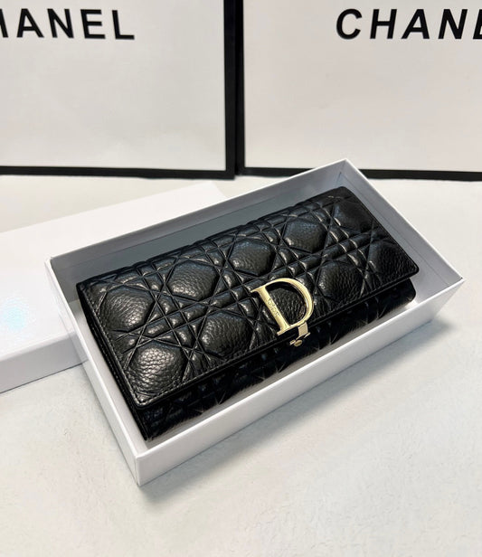 Dior black wallet with premium leather finish