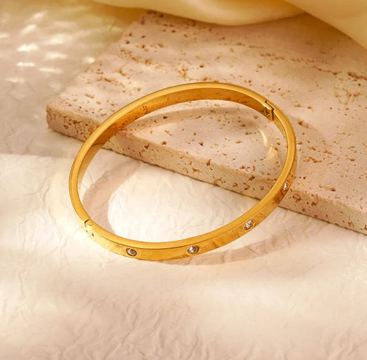 Catier brangle 18k gold plated