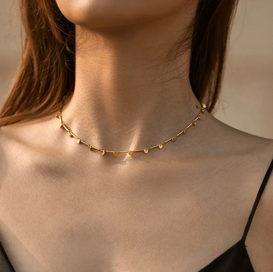 Simple elegant 18k gold plate necklace