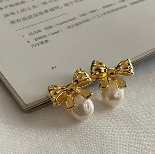 Cute knot bow earrings
