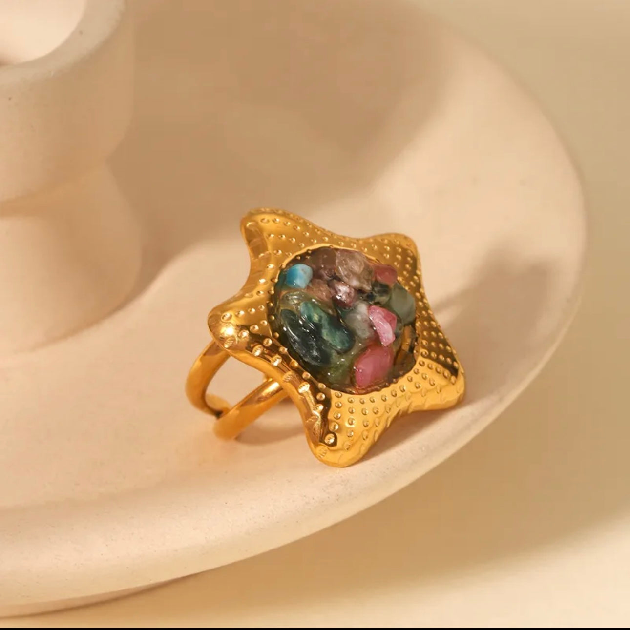 Natural stones glam star ring