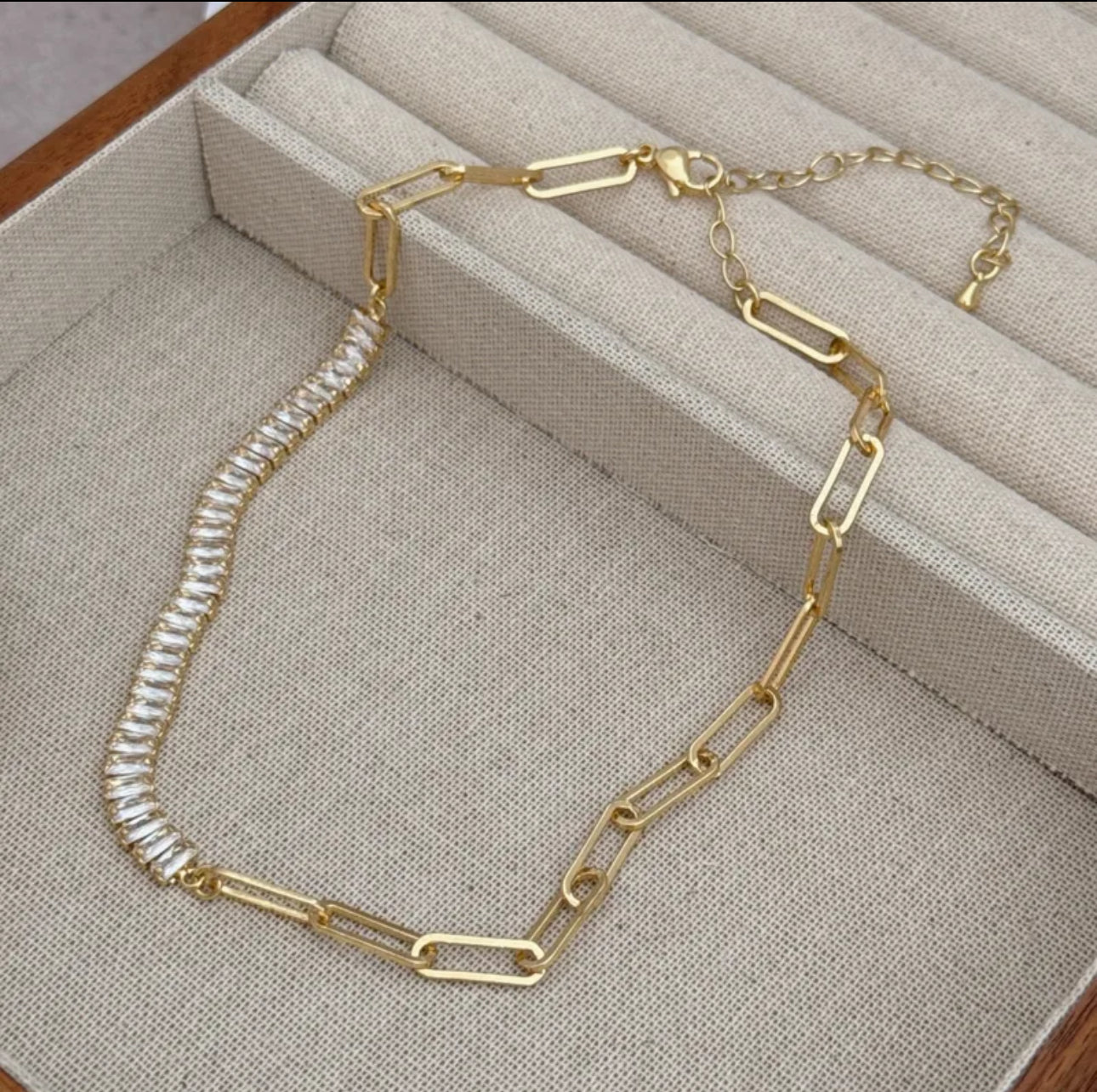 Classic 18k gold plated stylish necklace