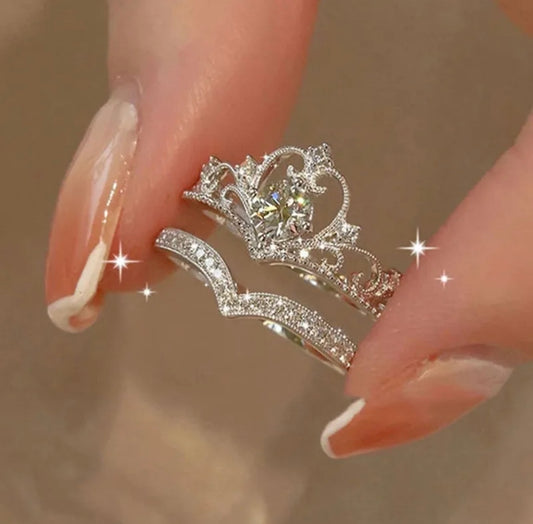 Royal style gorgeous double ring
