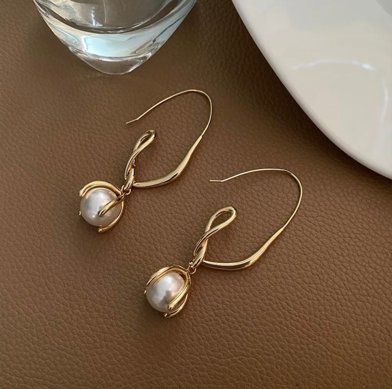 Retro geometric earrings